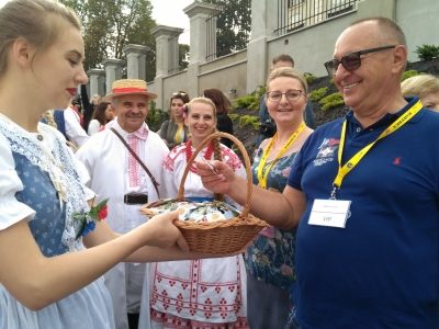 LASOWIACY na XVII Festiwalu Polonijnych Zespołów Folklorystycznych w Rzeszowie LASOWIACY na XVII Festiwalu Polonijnych Zespołów Folklorystycznych w Rzeszowie